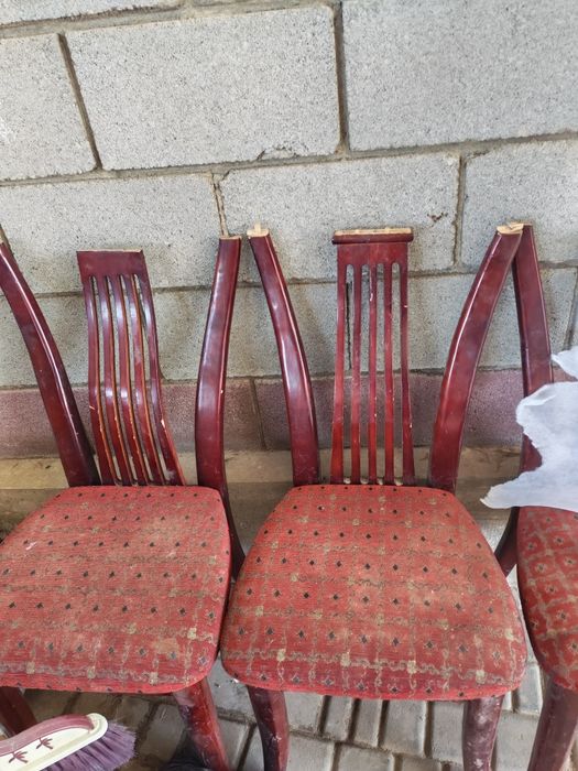 Стулья деревянные