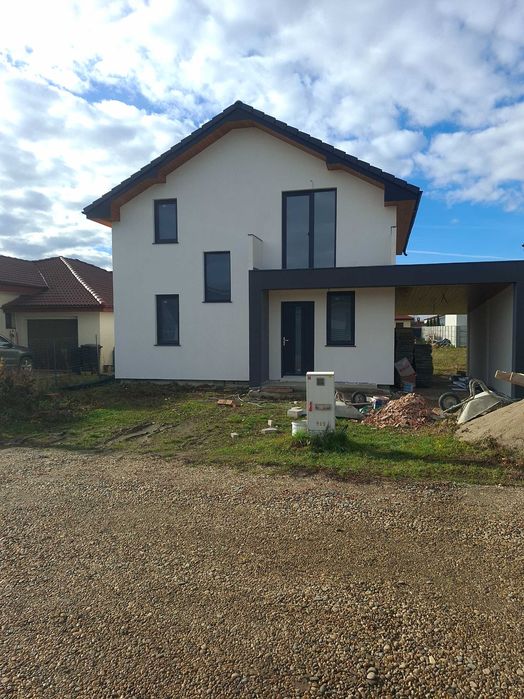 Casă nouă P+M în Mărtinești – 4 camere, terasă acoperită, 444 mp teren