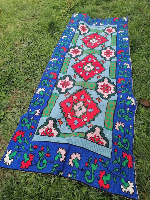 Carpetă perete cusută manual