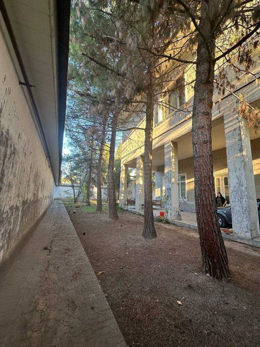 Уй ҳовли Юнусобод. Дом вдоль реки Бозсу, САМПИ, 12 соток. Под коттедж