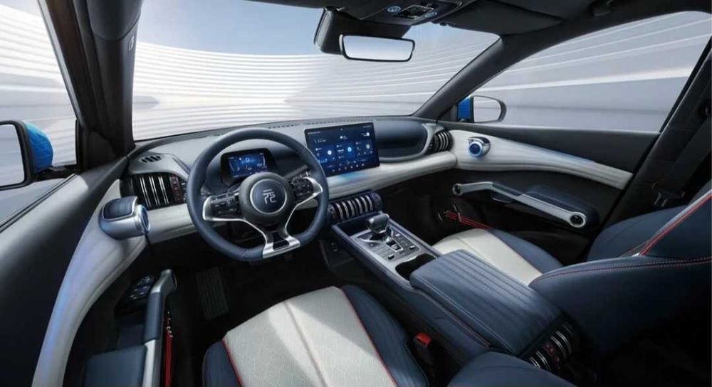 BYD YUAN PLUS 5 pozitsiya v nalichie