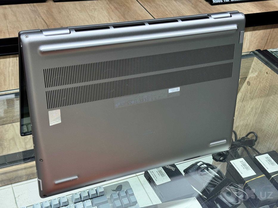 DELL Precision 7680 16" 4K OLED Core i7-13850HX RTX 5000 16Gb 32\1TB