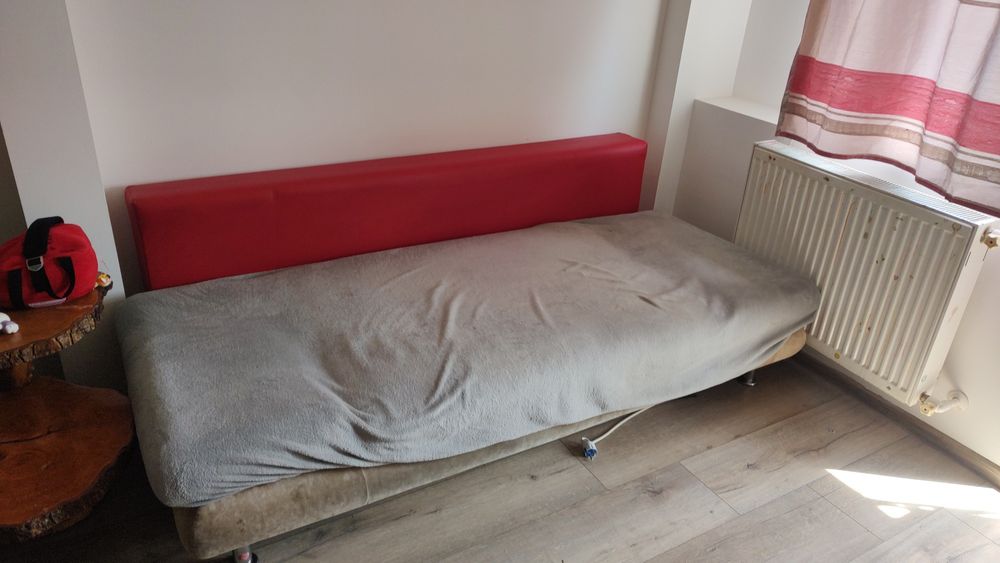 Canapea extensibilă