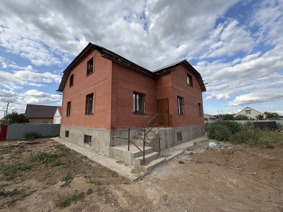 продам большой дом
