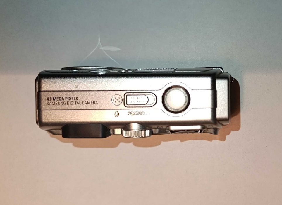 Фотокамера samsung Digimax V4000