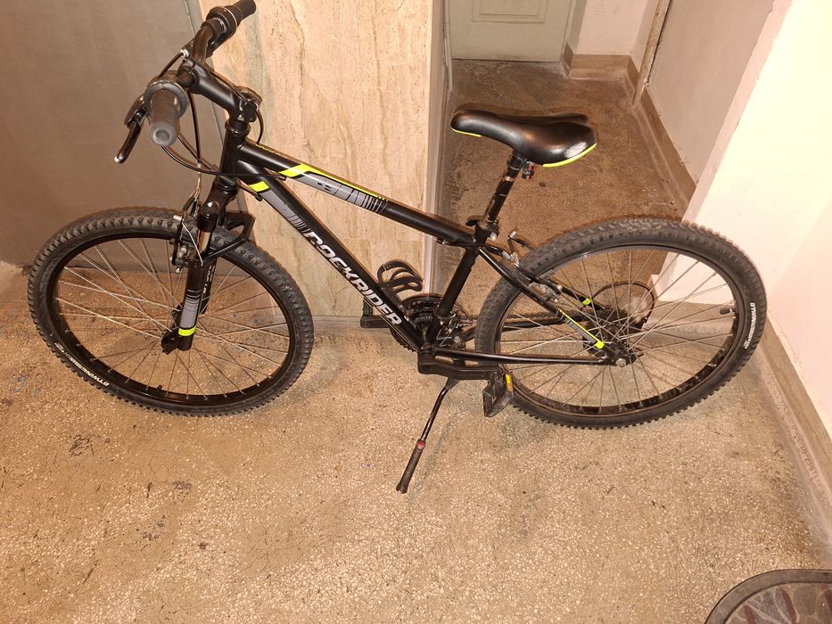 Vand bicicleta 24inch in stare f.buna