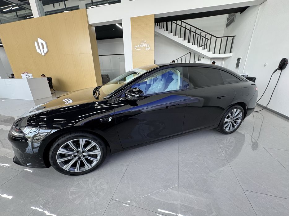 LEAPMOTOR C01 hybrit 216km