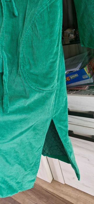 Palton verde raiat,cu maneci 3/4