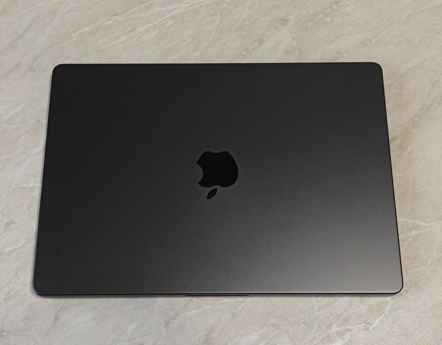 MacBook Pro 14 M5PRO 24/1TB 14 циклов
