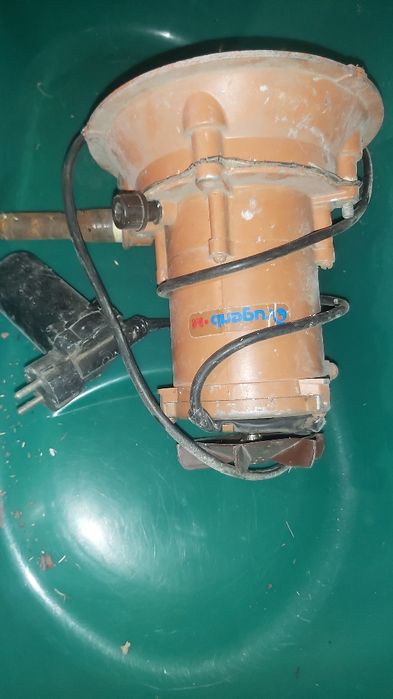 Продам водиной мотор агадил