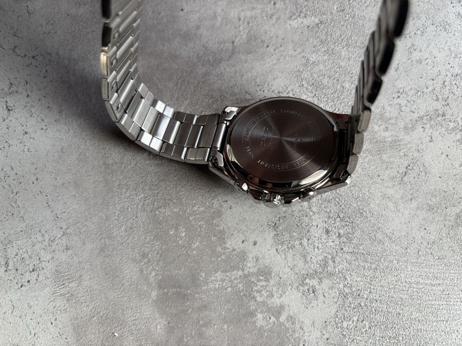 Часы CASIO новые