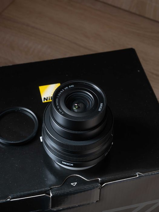 Nikon Z50 с китов обектив DX 16-50 3.5-6.3F и две батерии