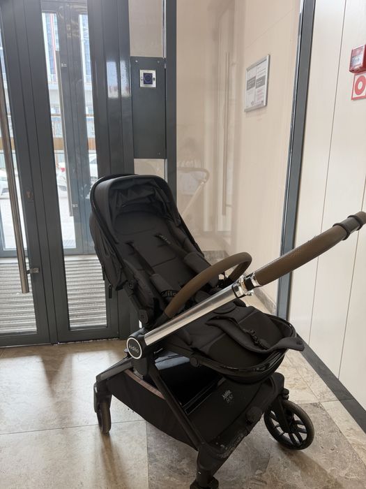 Продам коляску Kidilo d900