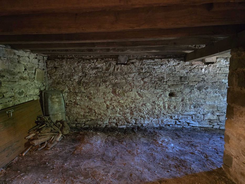 Имот за производство или складова база 2 имота в с. Церова кория