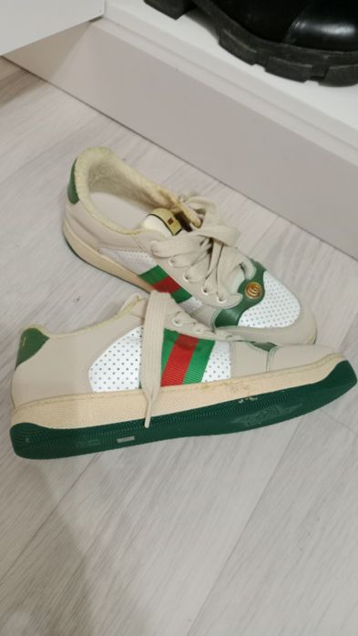 Новые от гучи. В интернете 400000