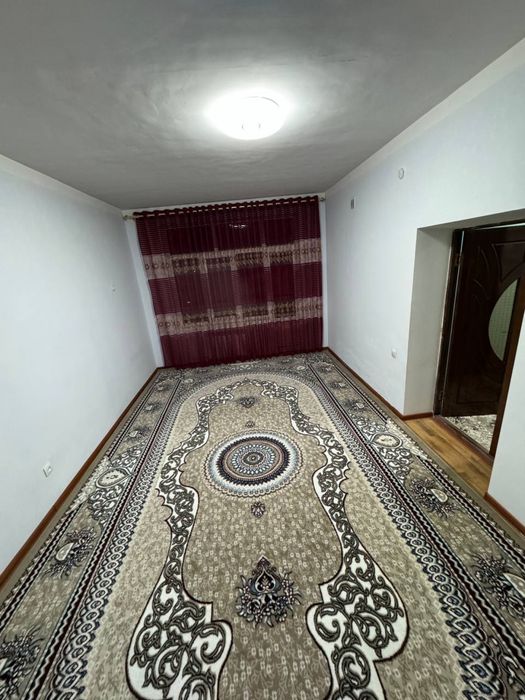 Карши шахар Айрапорт  Ички ишлар лицейи енида 2 хоналик уй ижарага