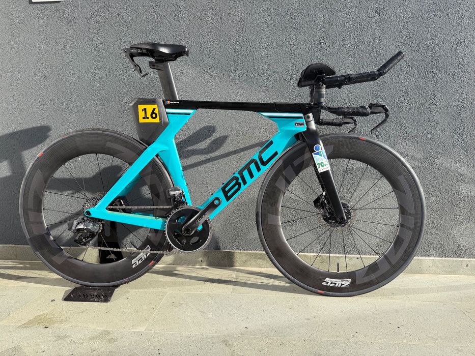 Bicicleta Triatlon BMC Timemachine 01 Disc