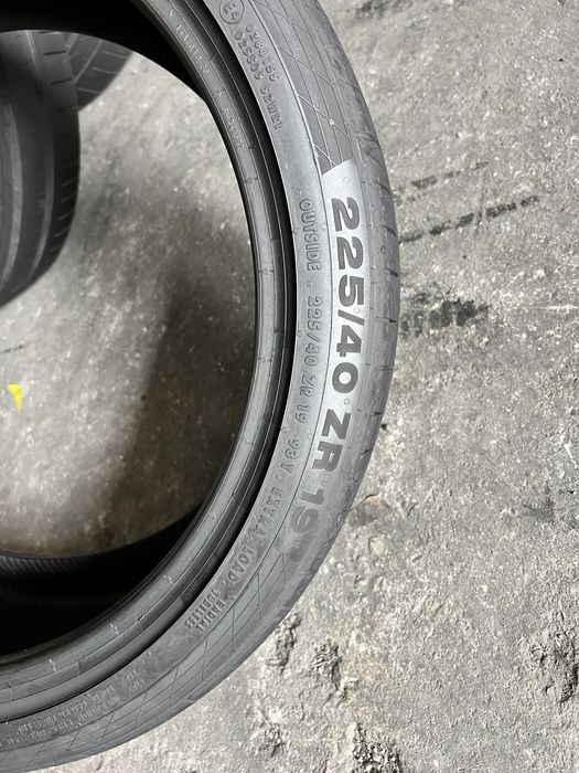 4 anvelope vara 255/35/19 + 225/40/19 , Continental !