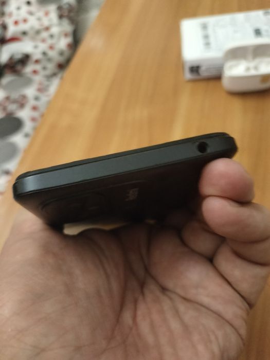 Redmi 12C..+науш.