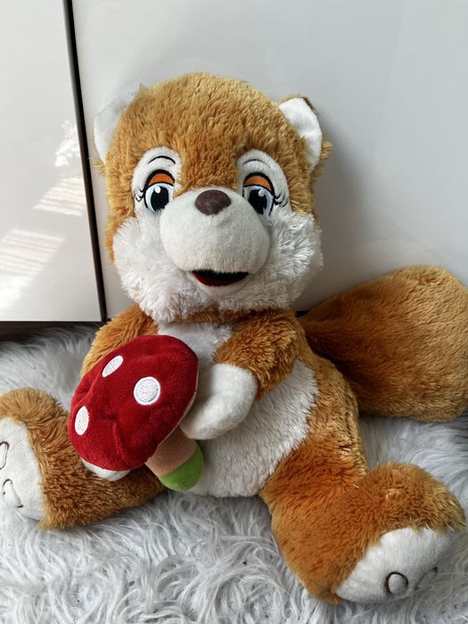 Продавам плюшена играчка - лисичка