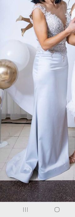 Официална рокля разрем С