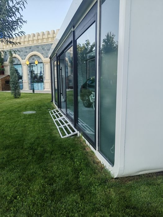 Магазин мобильных из контейнера