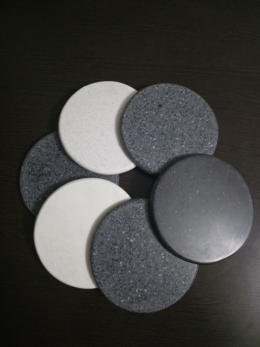 Изделия из искусственного акрилового камня: салфетки, подставки, доски