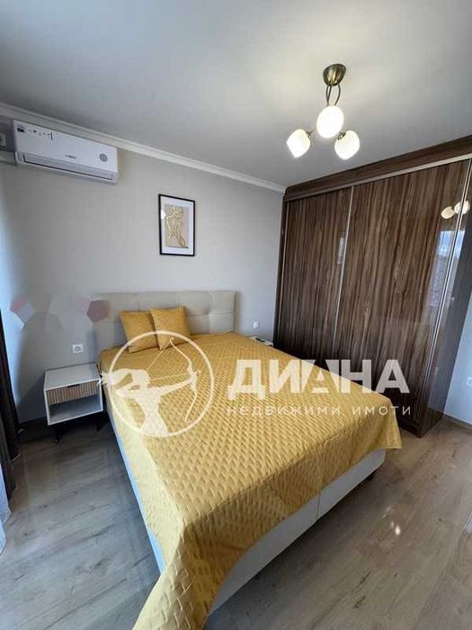 Продава се Двустаен апартамент в Пловдив, Съдийски - 68 кв.м за 2324 €/кв.м - Снимка #6