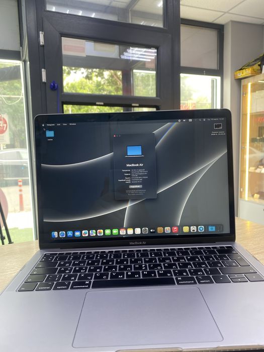 MacBook Air 13 i5 2019 (A4)
