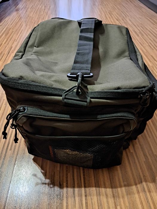 Риболовна чанта 49/35/23