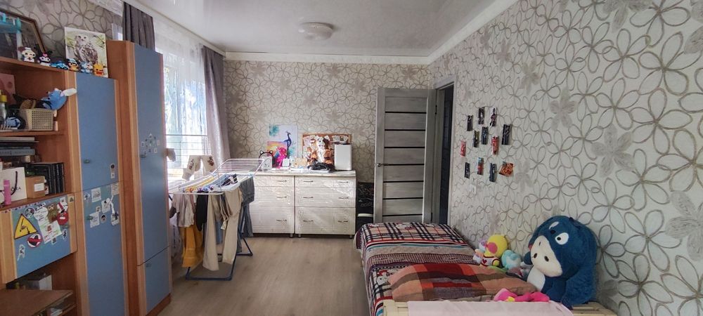 Продам 3 ком. на востоке 1