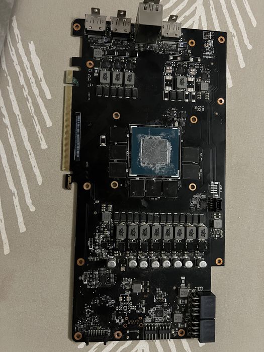 RTX 3070 Ti ROG Strix – Defectă / Pentru piese / Proiect reparație