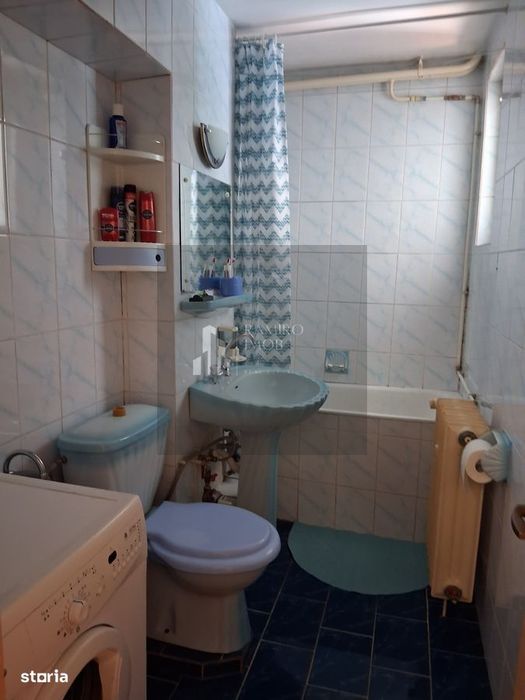 Apartament 2 camere/50mp/etaj 1/balcon/10 min metrou Dristor/Parc IOR