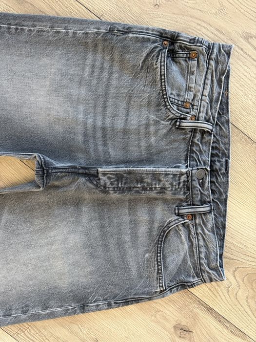 Blugi LEVIS 501 Gri Barbati | Marime 32 x 32 (Talie 83 cm)