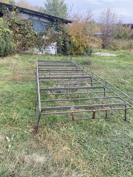 Продам багажник на спринтер