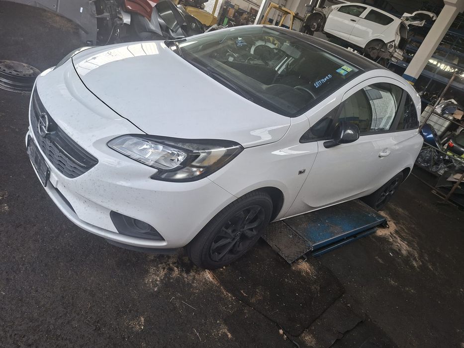 Fata completa opel corsa E 2017