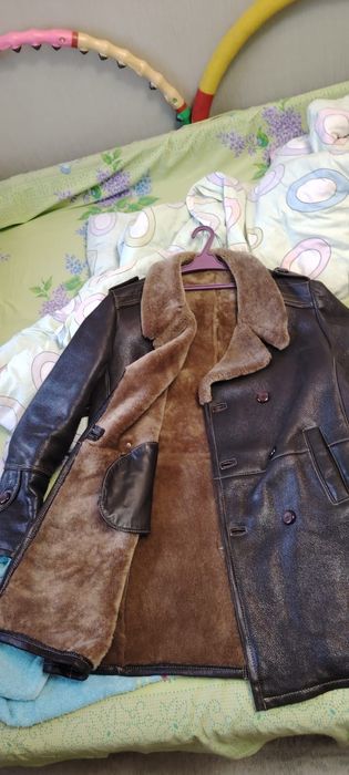 Продам новую дубленку 52 размер