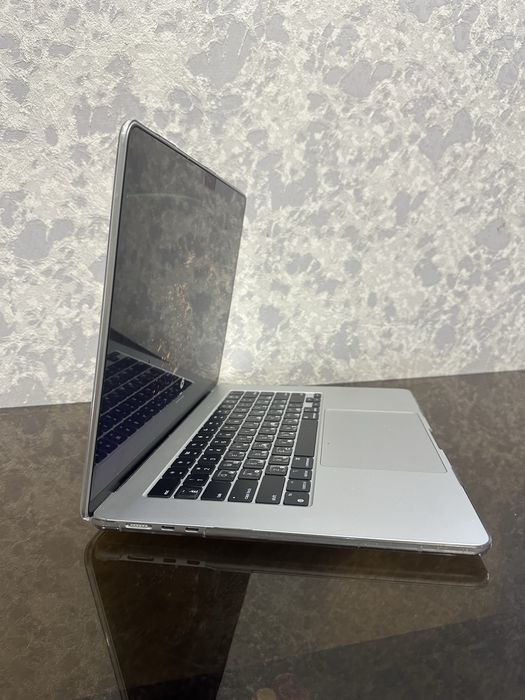 Продам MacBooc Air