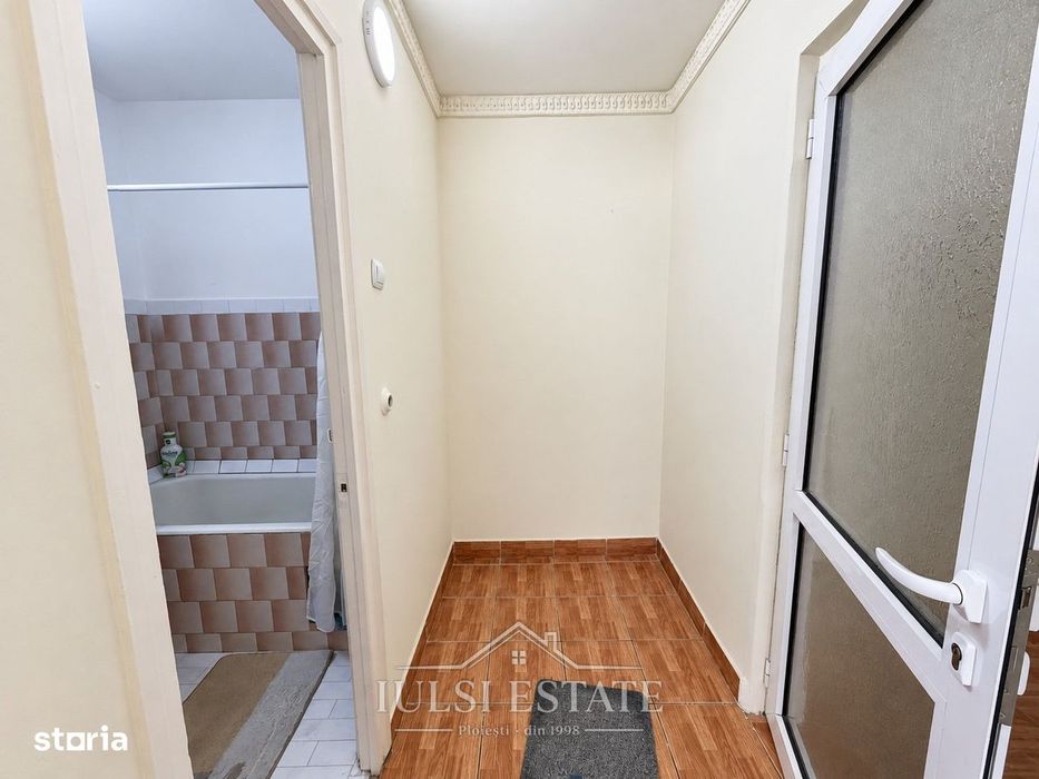 Apartament 2 camere zona Malu Rosu Vanzare