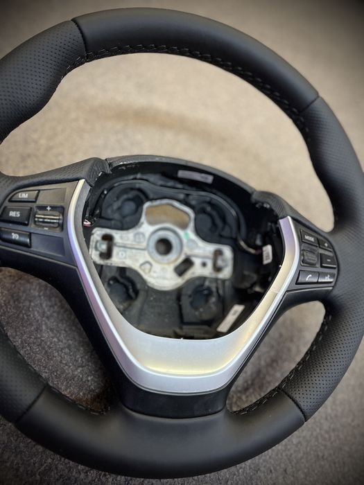 Volan piele naturală BMW seria 1 2 3 4 F20 F22 F30 F31 F32 F33 F34 F36