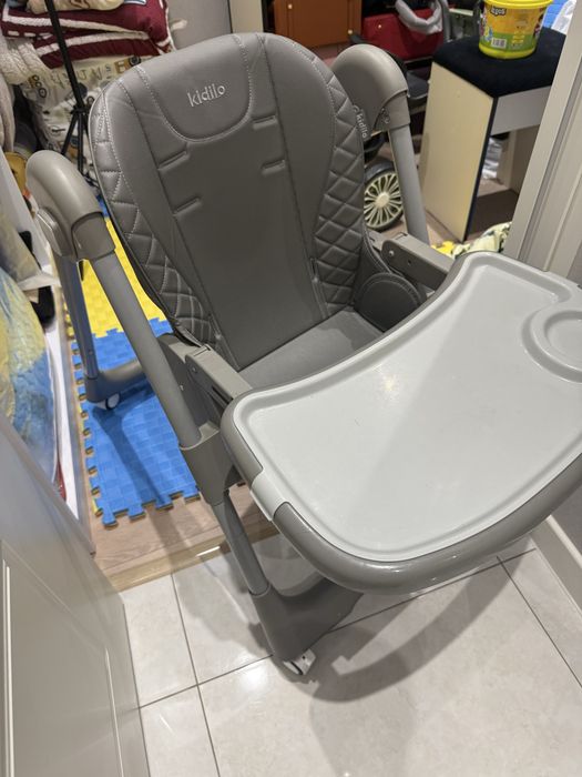 Детский стул для кормления