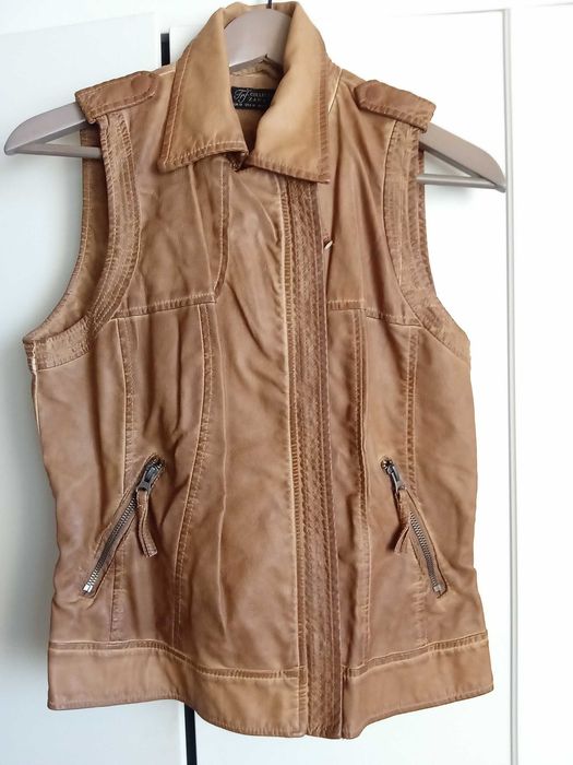 Дълга ризa и кожен елек ZARA