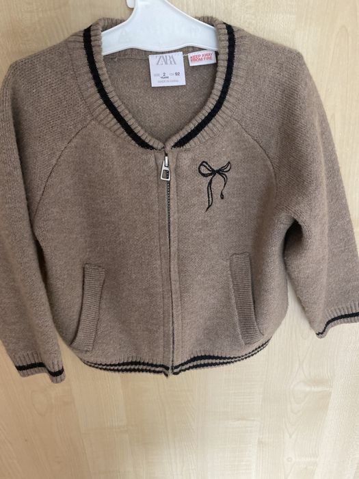 Jacheta Zara fetite