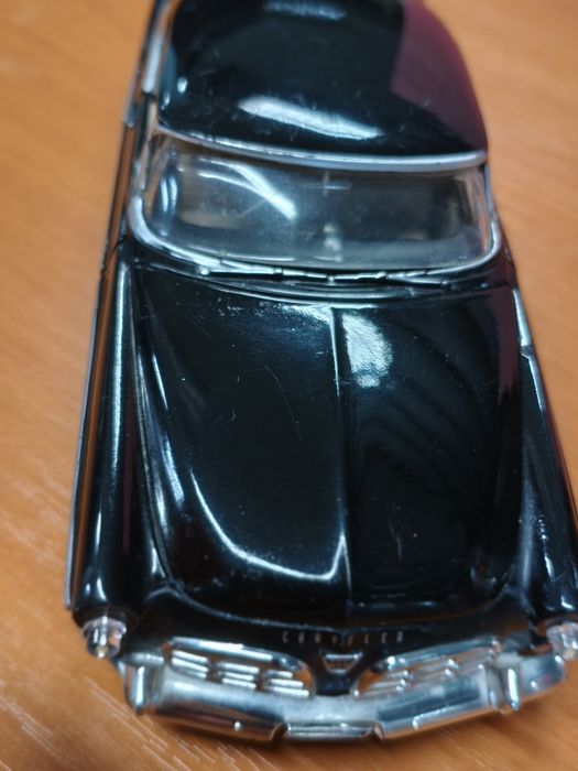 Метална количка макет на  Крайслер   С300