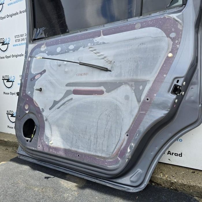 Portiera usa dreapta spate Opel Zafira B