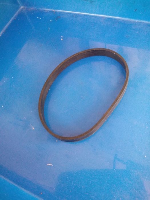 Curea pentru aspirator cu perie rotativă