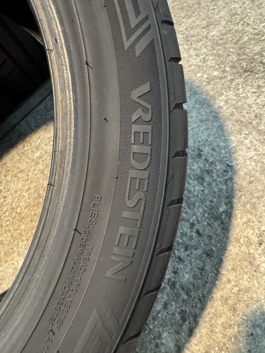 Гуми 225/45/17 VREDESTEIN Ultrac
