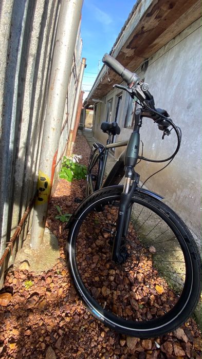 Bicicletă Electrică Pegasus – Trekking, Suspensie, Frâne pe Disc, Portbagaj