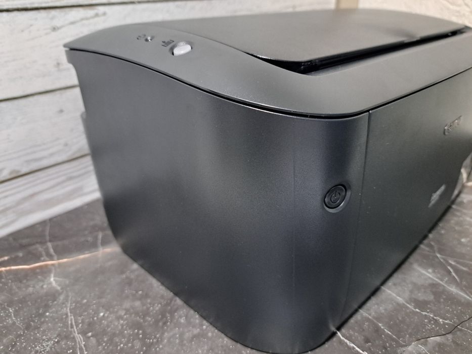 Продам принтер Canon Isensys LBP6030B (новый)