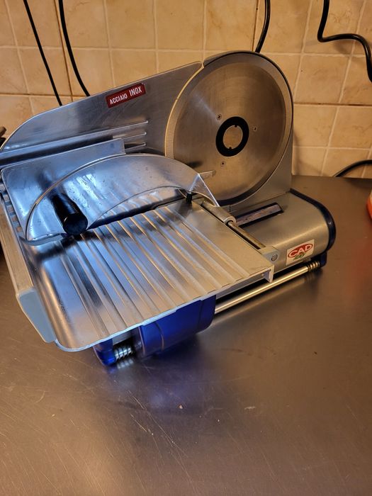 Feliator uz casnic folosit